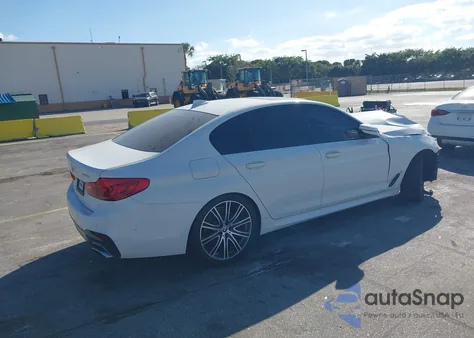 2019 BMW 540I из США, поврежденный, VIN WBAJE5C56KWW12162